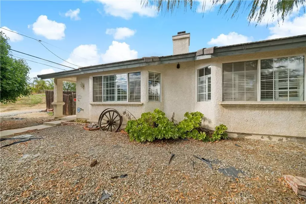 Lake Elsinore, CA 92530,307 Mohr Street