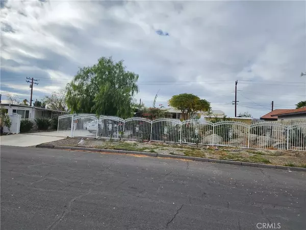 522 Altura Drive, Perris, CA 92570