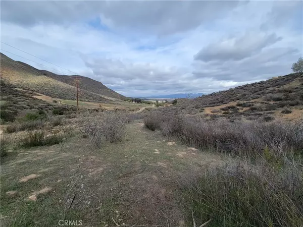 Hemet, CA 92543,18 S. Palm