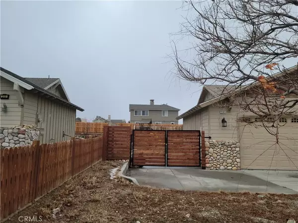 Big Bear City, CA 92314,281 Pine Lane