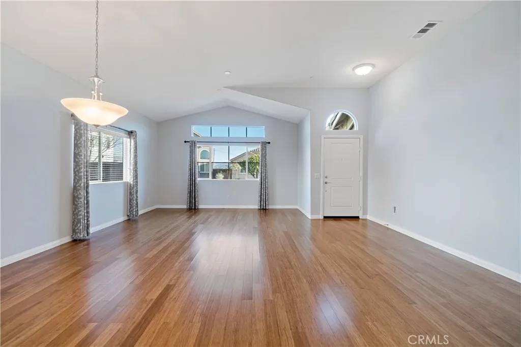 San Jacinto, CA 92583,1737 Old Mill Court