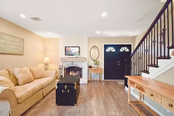 Brea, CA 92821,185 Forest Place