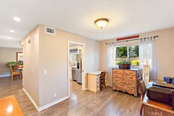 Brea, CA 92821,185 Forest Place