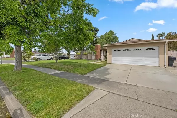 Anaheim, CA 92804,2653 W Lullaby Lane