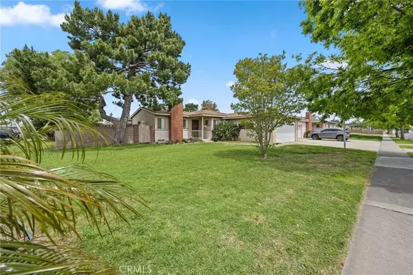 Anaheim, CA 92804,2653 W Lullaby Lane