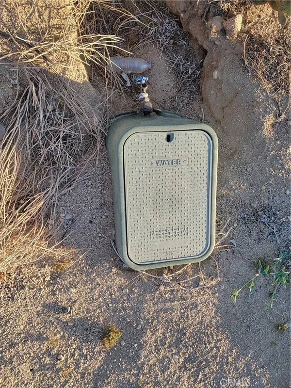 29 Palms, CA 92277,69731 Two Mile