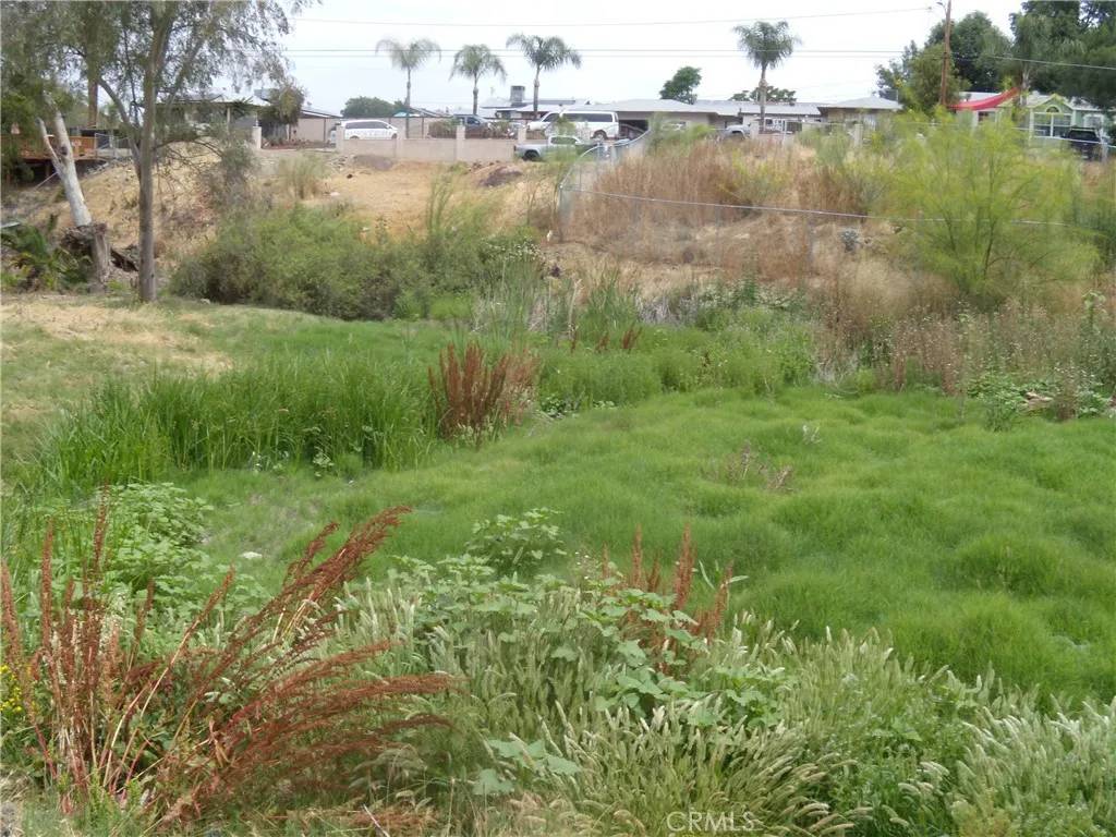Menifee, CA 92587,46 Mt. Vernon