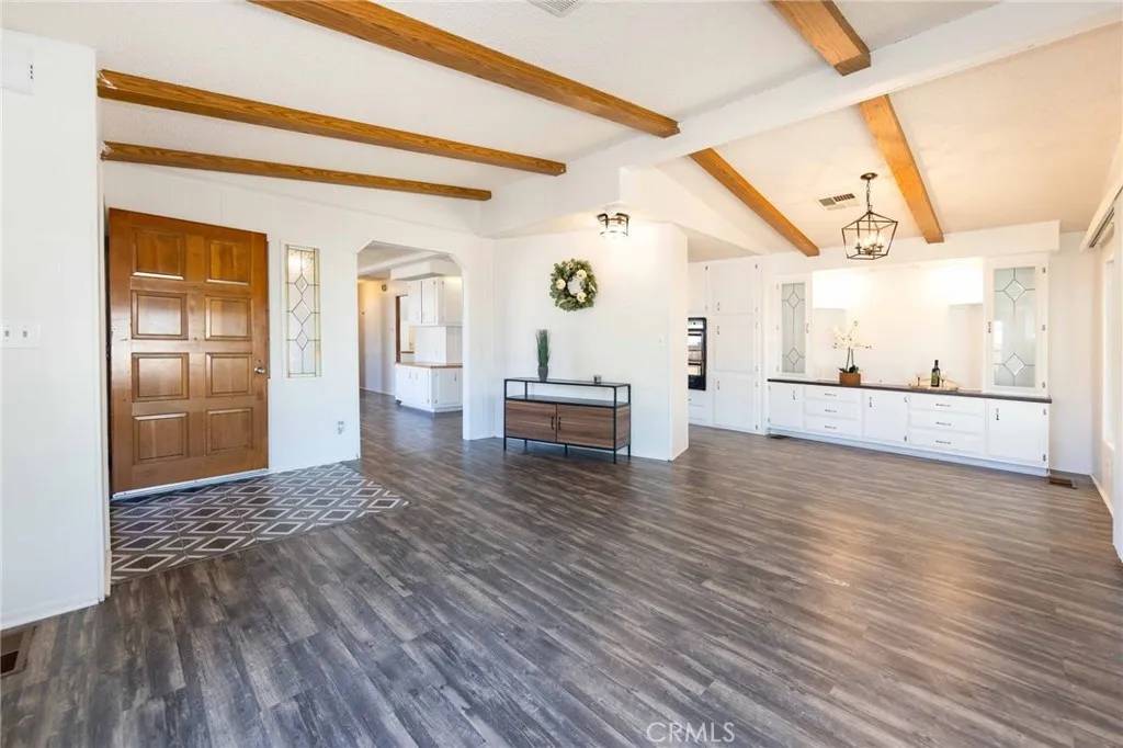 24900 Rosebrugh Lane, Hemet, CA 92544