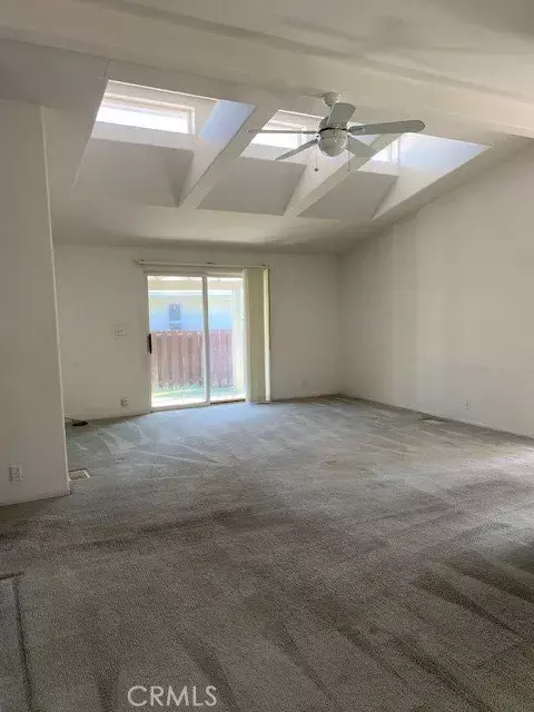 Menifee, CA 92586,27250 Murrieta #101