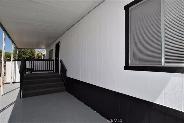 Hemet, CA 92543,530 W. Devonshire Ave. #69