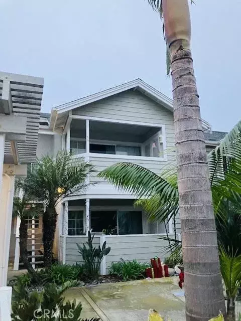 Oceanside, CA 92054,400 N Myers Street #36