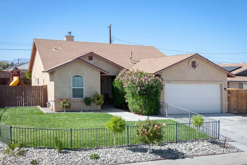 Ridgecrest, CA 93555,1013 S Farragut Street
