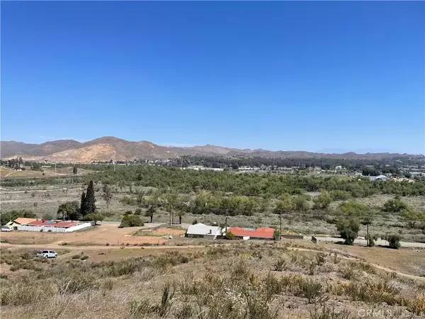 Lake Elsinore, CA 92530,19 Bay