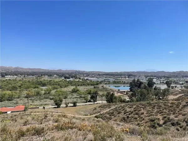 Lake Elsinore, CA 92530,19 Bay