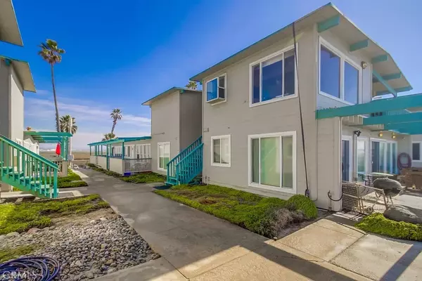 Imperial Beach, CA 91932,1680 Seacoast Drive #B