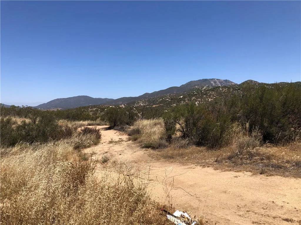 Aguanga, CA 92536,0 Centennial