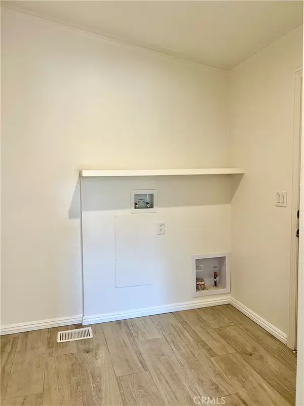 Wildomar, CA 92595,34321 Orange Street