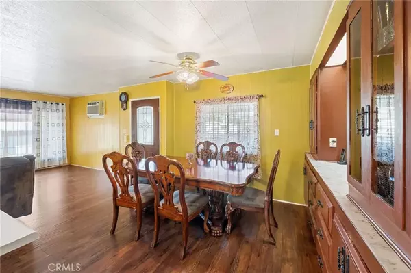 San Jacinto, CA 92583,390 W 7TH ST #45