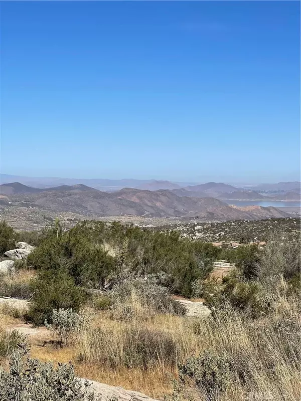 Hemet, CA 92544,34139 Tanager