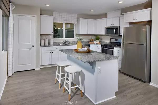 San Jacinto, CA 92583,484 Foursquare Place