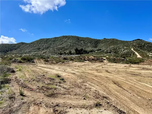 Wildomar, CA 92584,2 Olive