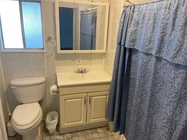 San Jacinto, CA 92583,1499 Old Mountain #47