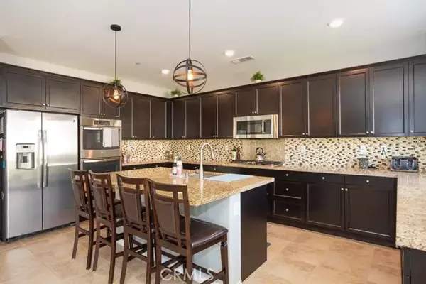 35593 Chantilly Court, Winchester, CA 92596