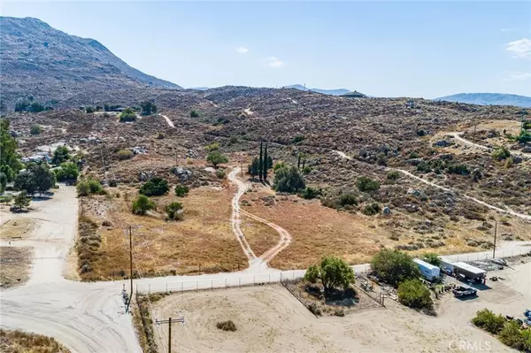 Hemet, CA 92544,40580 Newport