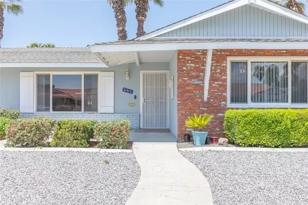 Hemet, CA 92543,451 Palomar