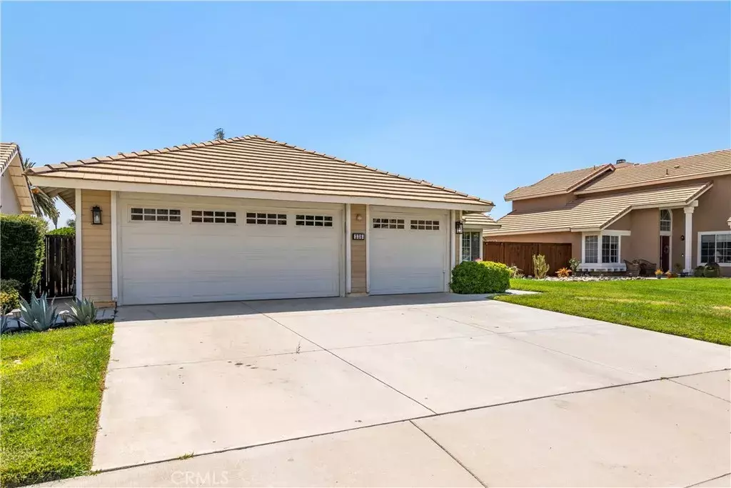San Jacinto, CA 92583,336 Wimbledon Drive