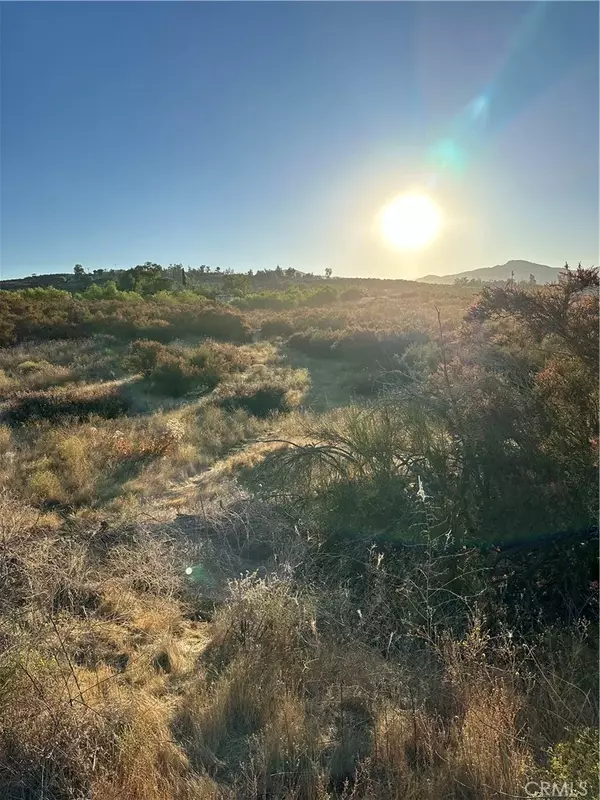 Hemet, CA 92544,51 Madera