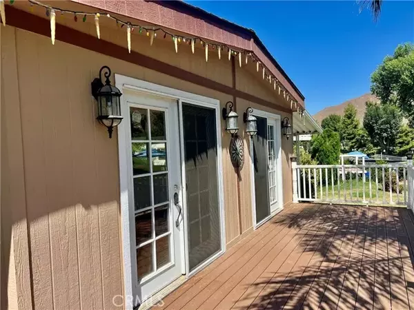 San Jacinto, CA 92583,21100 State Street #98