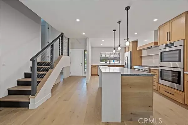 Palm Springs, CA 92264,2 Pueblo Vista Drive