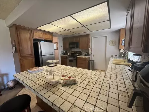 San Jacinto, CA 92583,398 Angela Way