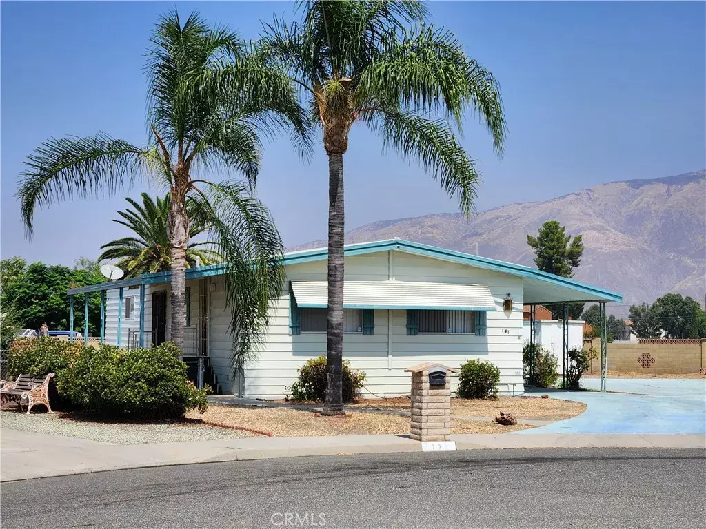 San Jacinto, CA 92582,141 Palomar Avenue