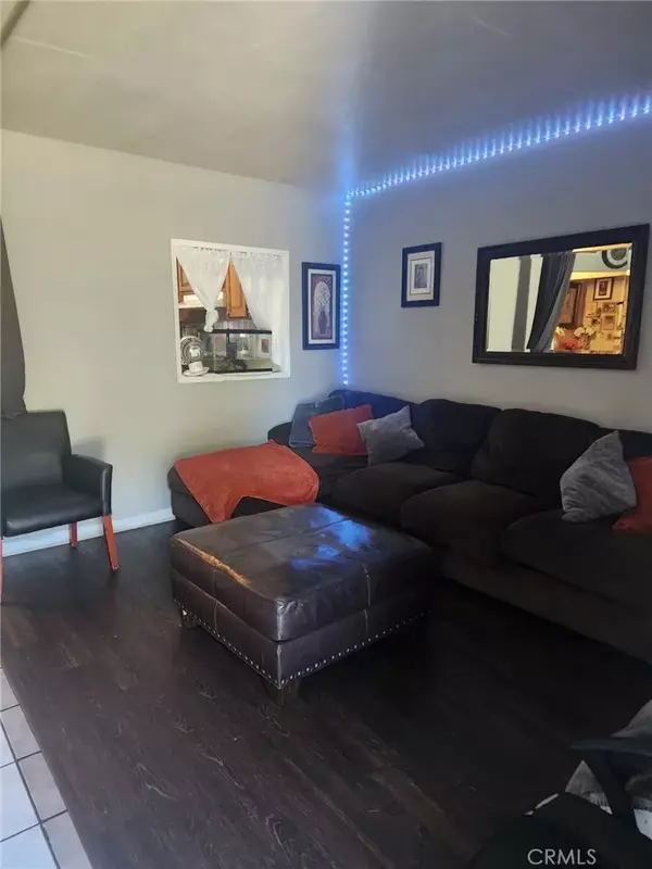 Santa Ana, CA 92703,4109 W 5th Street #A1