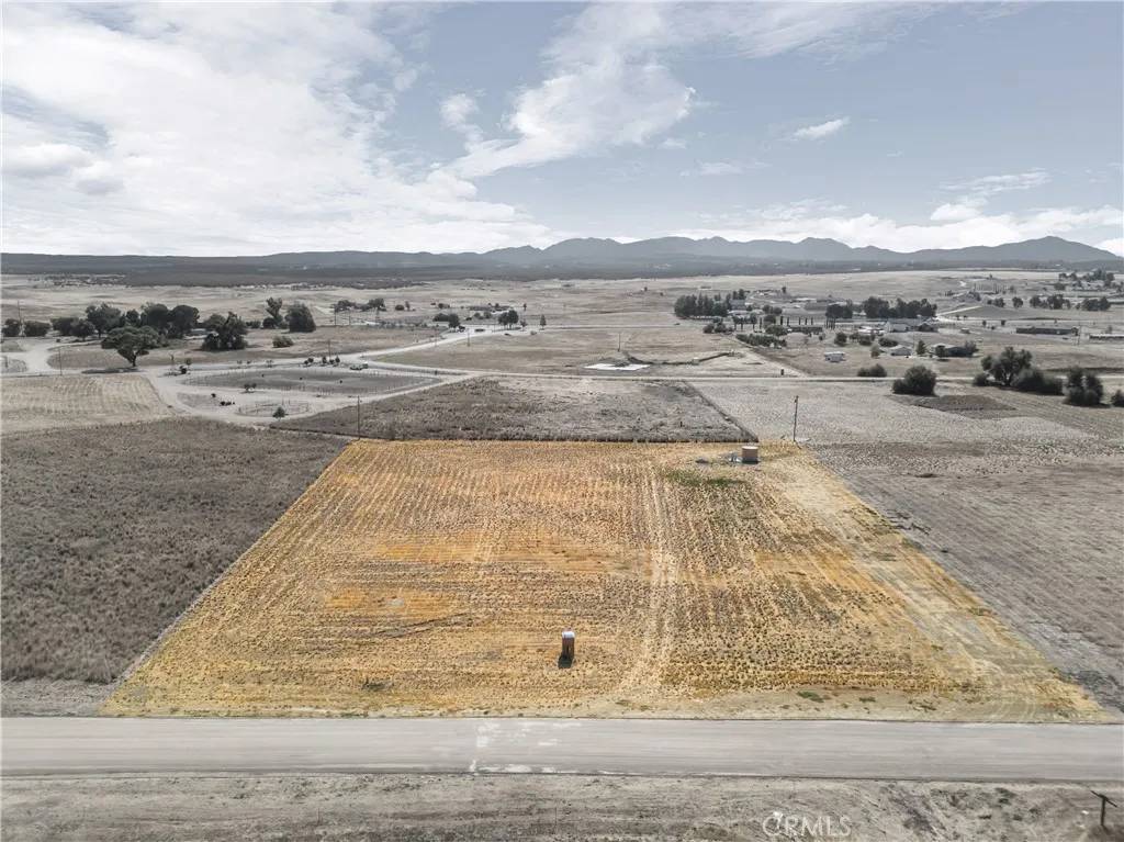 Aguanga, CA 92536,41620 Lakefront Dr