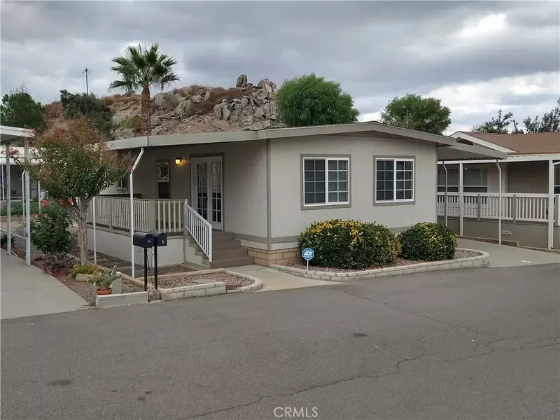 32600 State Hwy 74 #5, Hemet, CA 92545