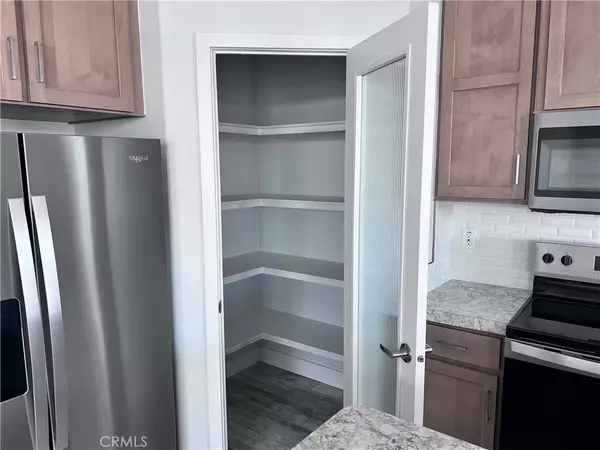 Hemet, CA 92543,1445 W. Florida Ave West #8