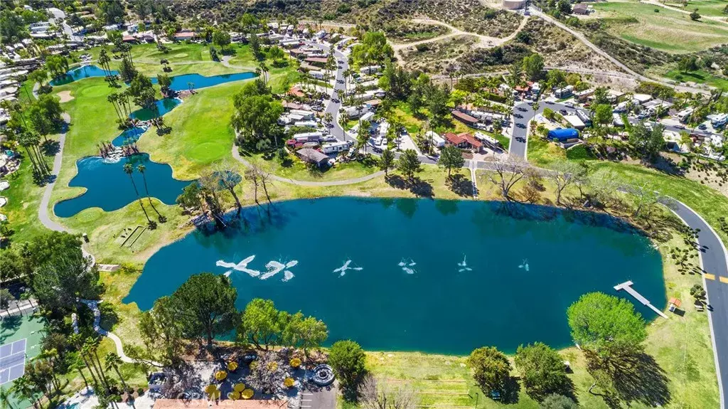 Aguanga, CA 92536,45525 Highway 79 #559