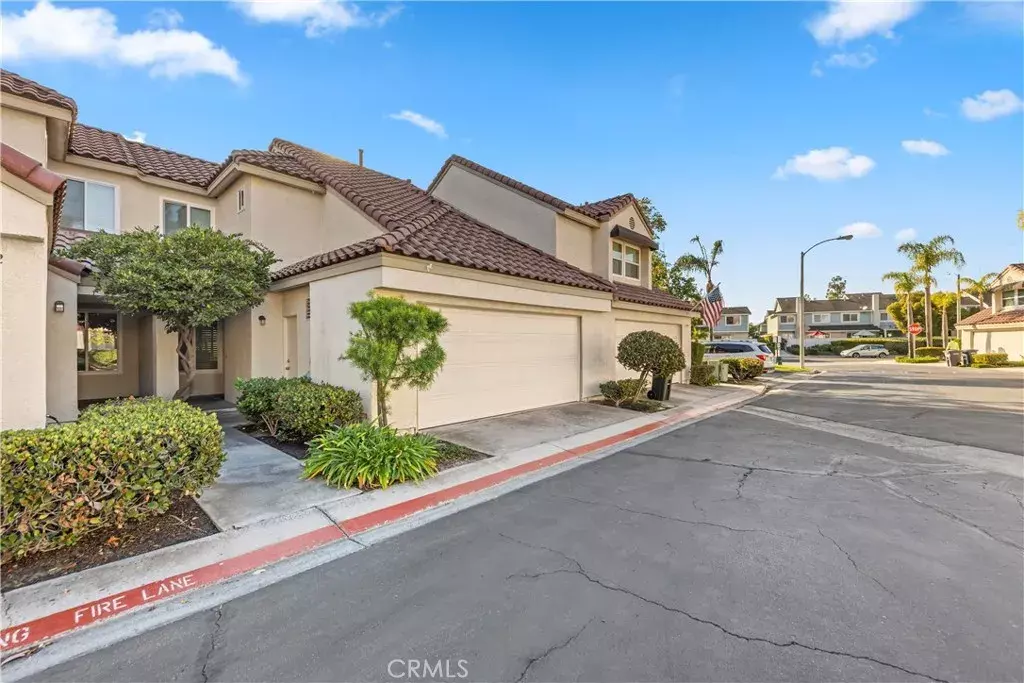 Lake Forest, CA 92630,25296 Vista Linda