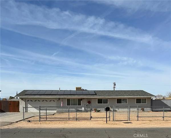 12730 Kewanna Road, Apple Valley, CA 92308