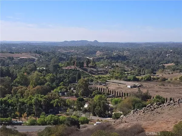 Fallbrook, CA 92028,1387 Las Vistas