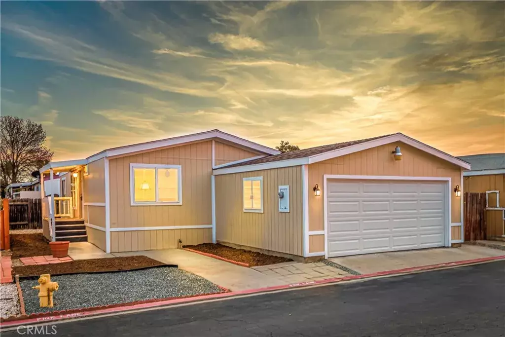 Perris, CA 92571,80 E Dawes #150