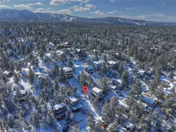 Big Bear City, CA 92314,0 E Aeroplane East