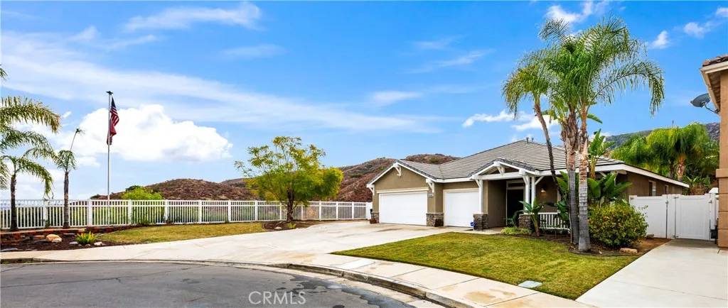 27675 Trailhead Court, Corona, CA 92883