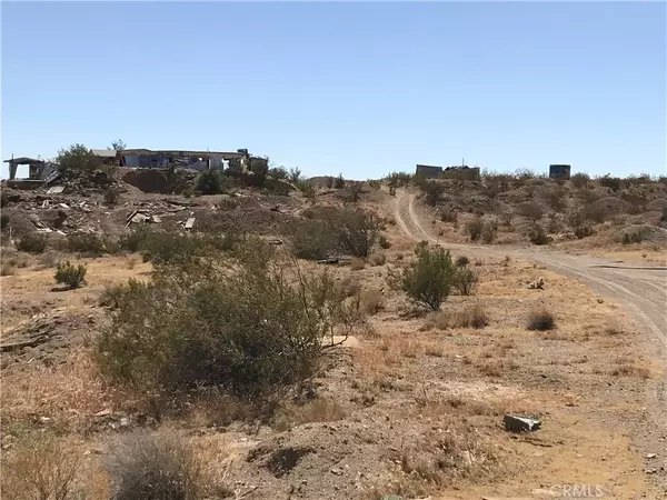 Randsburg, CA 91335,1 Butte