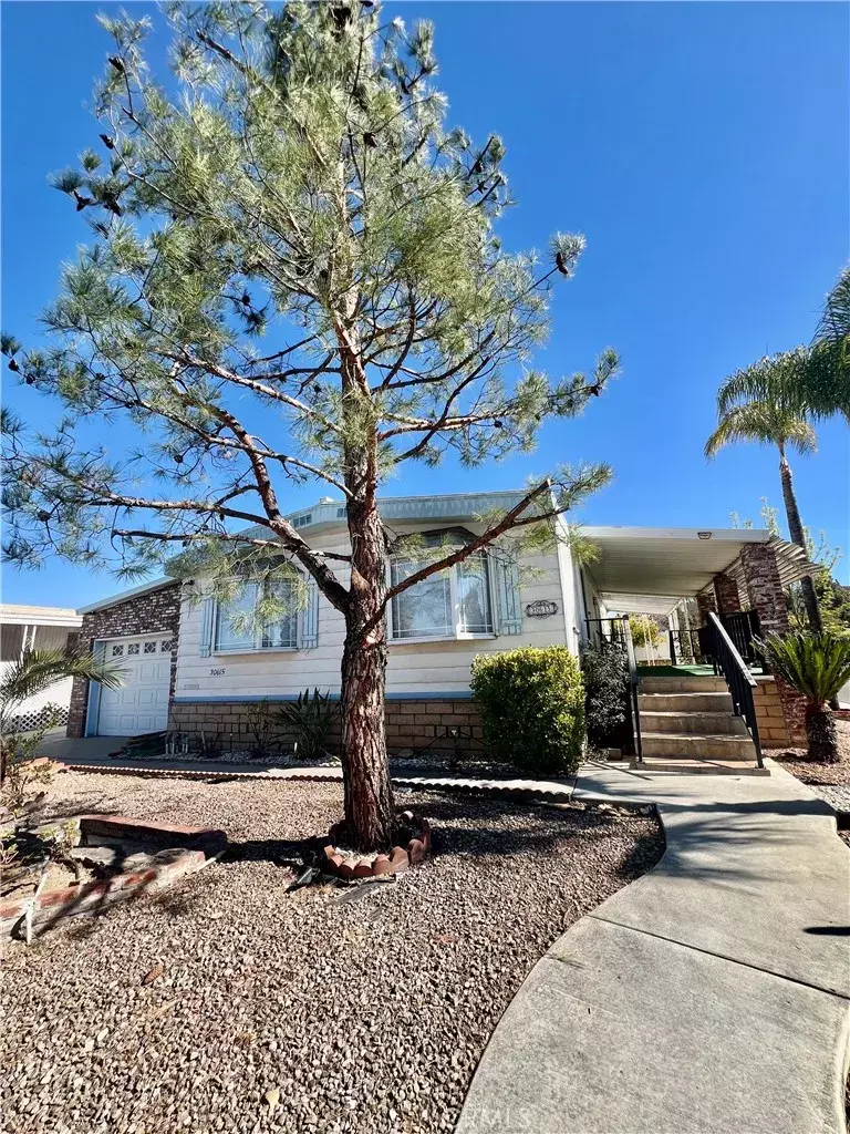 Homeland, CA 92548,30615 Arenga Palm Drive