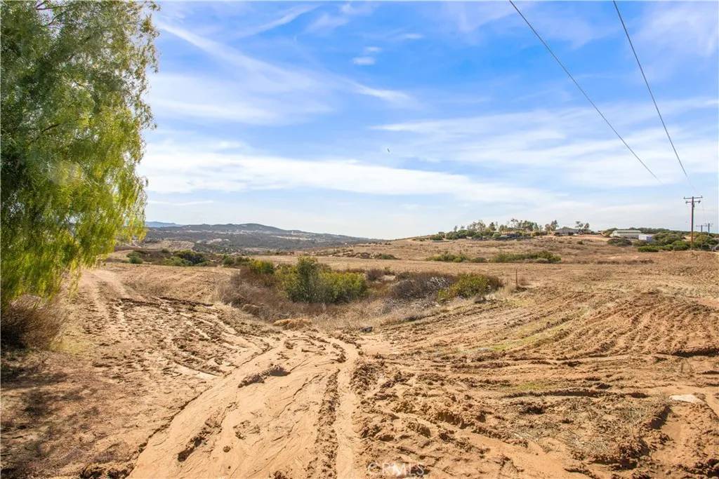Temecula, CA 92592,40431 Ronald Road
