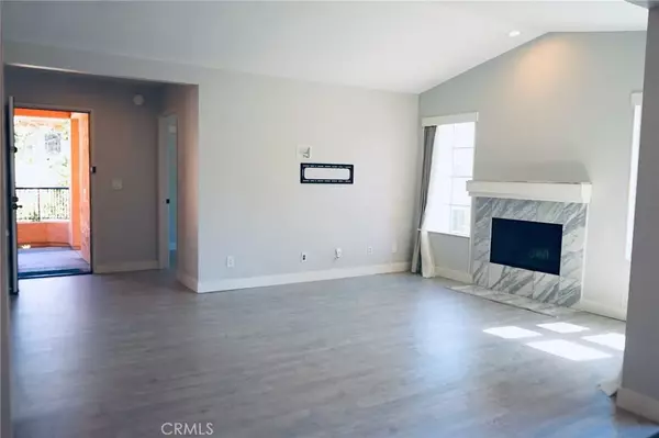 San Diego, CA 92128,18796 Caminito Cantilena #132